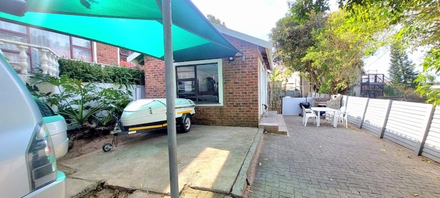 3 Bedroom Property for Sale in Gonubie Eastern Cape